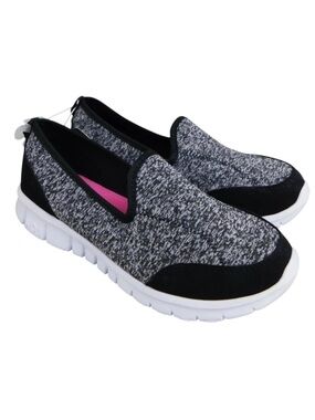 Bobbie Brooks Action Flex Sneakers